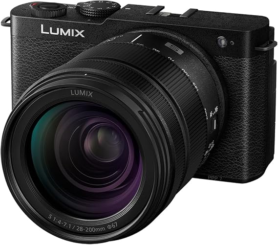 Panasonic Lumix S9, Full Frame Mirrorless Open Gate Vlogging Camera, with 28-200mm (x7 Zoom) Lens, 24.2MP, 6K /4K Video, 779 Point PDAF, Image Stabilisation, Free-Angle Screen, 5Ghz WiFi, Black