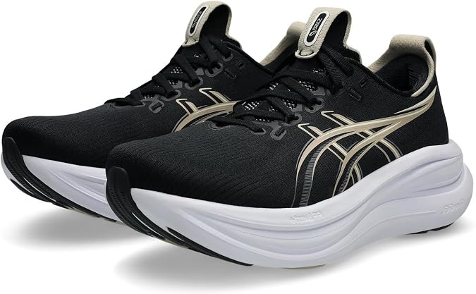 ASICS Women's Gel-Nimbus 28Sneaker