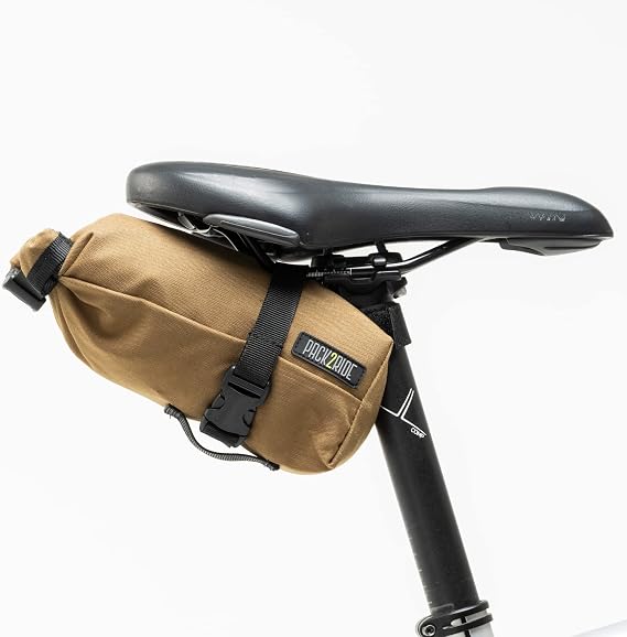 PACK2RIDE Minima Sele Altı Bikepacking Bisiklet Çantası-Süper Hafif- Suya Dayanıklı - Dağ,Şehir,Tur, Yol, Gravel Bisikletlerine Uygun - Kaliteli-Dayanıklı -Fonksiyonel ve 2L -Kayote Kahverengi