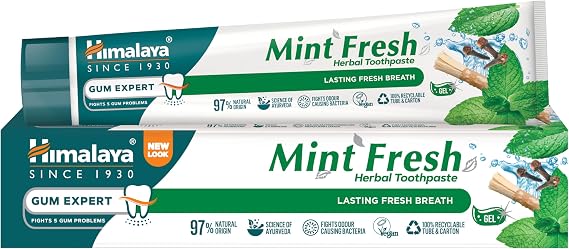 Himalaya Herbals Mint Toothpaste with Active Ingredients for Healthy Protected Gums and Fresh Breath| Anti-inflammatory Properties Maintain Complete Oral Hygiene - 75 ml