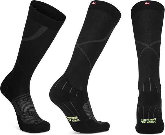 DANISH ENDURANCE Performance Compression Socks for Men & Women, 26-32 mmHg, Firm Graduated Support with Anatomical Fit for Endurance Training, Recovery and Circulation, Breathable & Sweat-Wicking