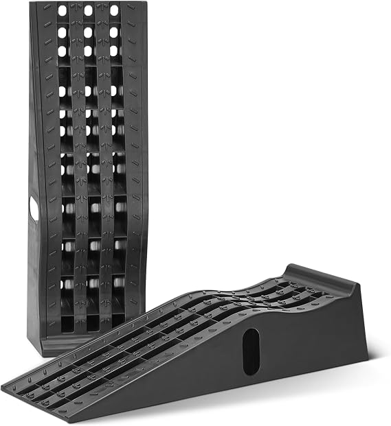 Amazon Basics Car Loading Ramps Heavy Duty Plastic, Load Capacity 2948kg per Pair (1474kg Each), Anti-Slip Rubber Base, Textured Surface, Set of 2, Black