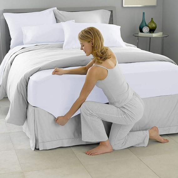 Luxury Extra Deep Fitted Sheet 200 TC Polycotton Plain Dyed Easy-care Non-Iron Bedsheets Bedding Size Double - White