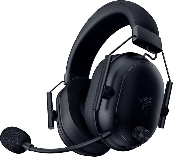 Razer BlackShark V2 HyperSpeed Wireless Gaming Headset with Clear and Powerful Sound from 50mm Titanium Drivers & HyperClear Super Wideband Pickup for Natural Sound Quality, HyperSpeed Wireless