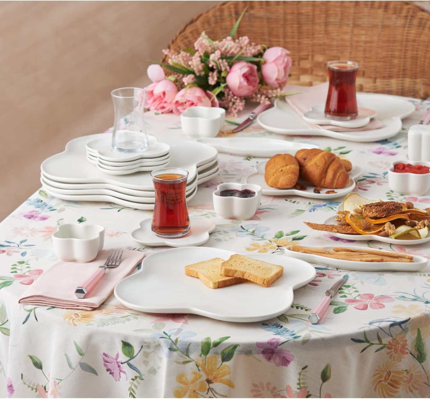 Karaca Clover 28 PrÇ Breakfast Set Rnd