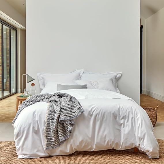 Christy 200TC Organic Super King Duvet Cover Set | Classic White | 100% Certified Organic Cotton Bedding | Super Soft and Smooth Bed Linen