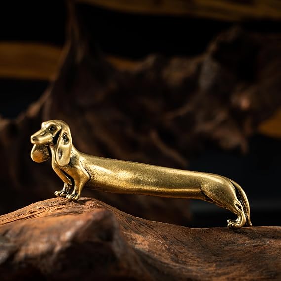CHOVY Vintage Solid Brass Miniature - Delicate Dachshund Desk Ornament for Pet Enthusiasts - Exquisite Collectible and Home Décor Accent（Dachshund）