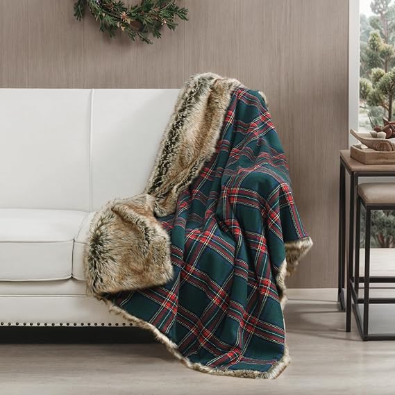HORIMOTE HOME Faux Fur Throw Blanket | Christmas Green Plaid Fluffy Fur Blanket– Ultra-Soft & Luxurious Cosy Throws for Sofas, Couch & Bed Decor (125x150cm)