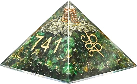 Certified Green Aventurine Zibu Pyramid – Money, Success & Angelic Blessings 1 pcs Pack Green Aventurine Pyramid with Zibu Symbols,Ideal Vastu Chakra for Home with Stone for Money
