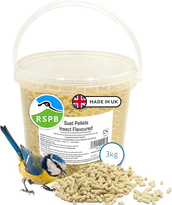 RSPB - Suet Pellets, Wild Bird Food for Small Birds, Premium Ingredients, Made in the UK, Healthy and Nutritious, Suitable for Year-Round Feeding (Insect Flavour) (3kg Tub)