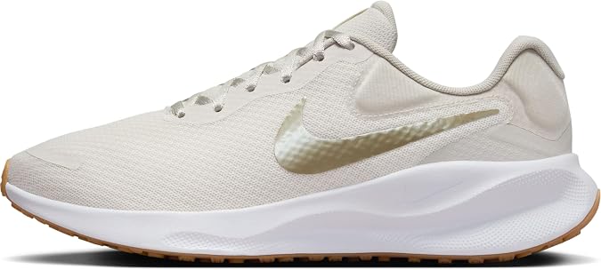 NIKE Women's Revolution 7 Running Shoe