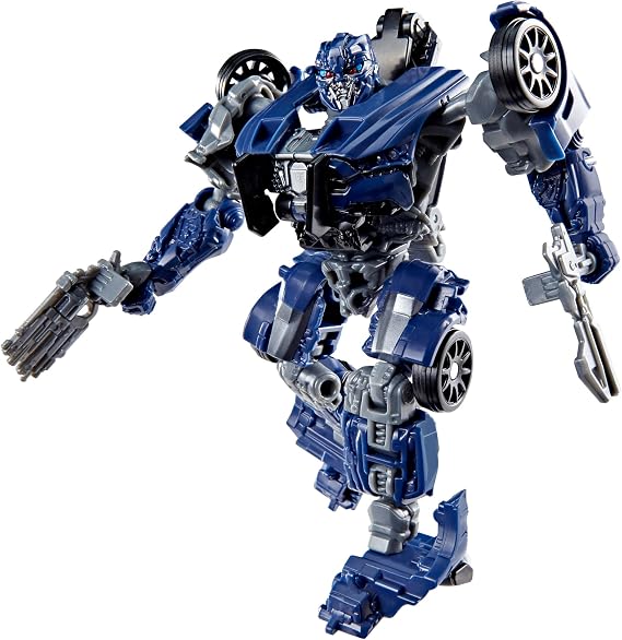Transformers Stüdyo Serisi The Last Knight Barricade Deluxe Class 4,5 İnç Dönüştürücü Aksiyon Figürü, 8+ Yaş için Robot Oyuncaklar