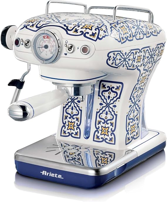 Ariete Capri Espresso Kahve Makinesi 1389/1C - Maxi Cappuccino Cihazı, Süt Köpürtme Başlığı, 850 Watt, 0,9 Litre Çıkarılabilir Su Tankı, Çıkarılabilir Damlama Tepsisi ve Bardak Tutucu
