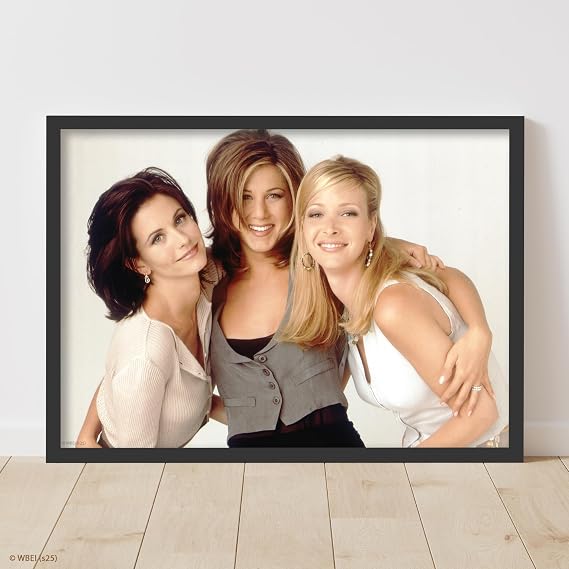 Themed Friends Print - Monica Rachel Phoebe Group Photo Poster Wall Art (29.7cm x 42cm - A3)