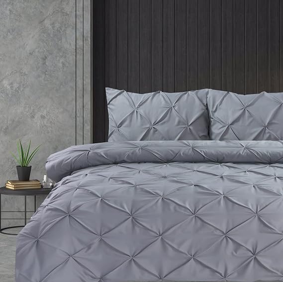 Linen Home Pintuck Grey Double Duvet Set Pinch Pleat Soft Microfibre Quilt Cover with 2 Pillowcases, Easy Care Wrinkle Free Double Bedding Set of 3 Pcs
