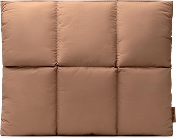 Comfyable Puffy Laptop Kılıfı 15 inç 16 inç, Kapitone Puffer Laptop Taşıma Çantası Kadınlar için Yastık Kılıfı MacBook Air 15" M3 2024 ve MacBook Pro 16 in 2024 M4, 16" Puff Kapak, Kahverengi