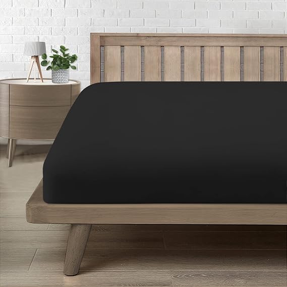 Fitted Sheets 150 x 190/200, Bed Sheets 150 Soft Microfibre, Comfortable and Breathable, for Mattress 15-30 cm Height, Black