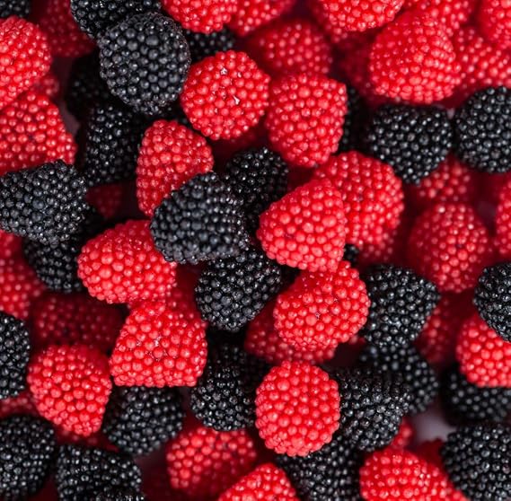 Black & Raspberry Berries 1kg Share Bag Sold By Sweetalicious