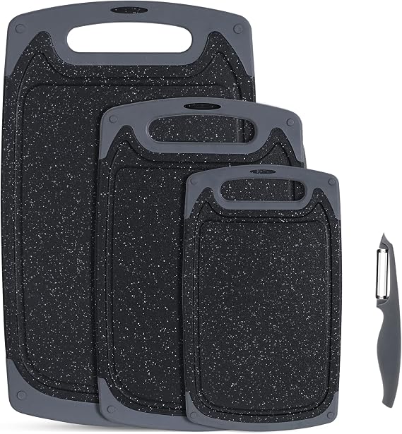 SKERITO Chopping Board Set, Plastic Kitchen Cutting Boards, Set of 3,Black