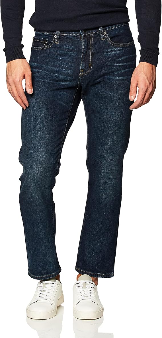 Amazon Essentials Men's Straight-Fit Stretch Jean - Discontinued Colours