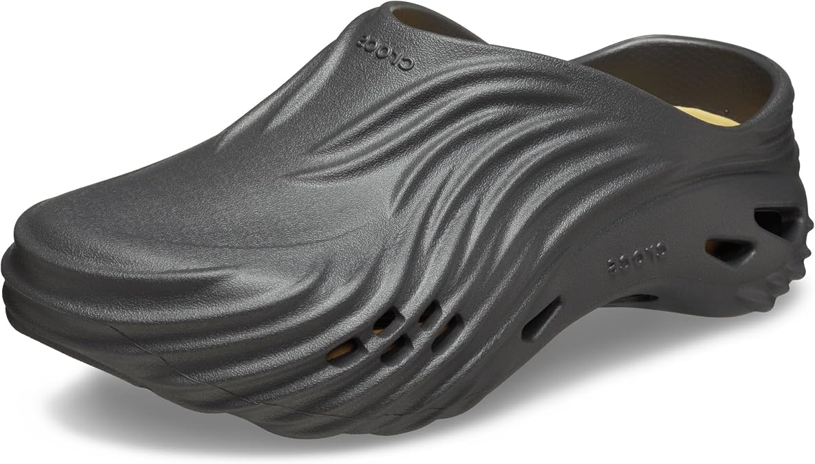 Crocs Echo Wave Sandal for Unisex-Adult