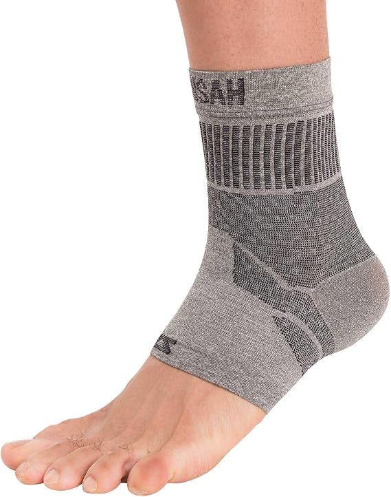 Zensah Ankle Support - Compression Ankle Brace - Great for Running, Soccer, Volleyball, Sports - Ankle Sleeve Helps Sprains, Tendonitis, Pain
