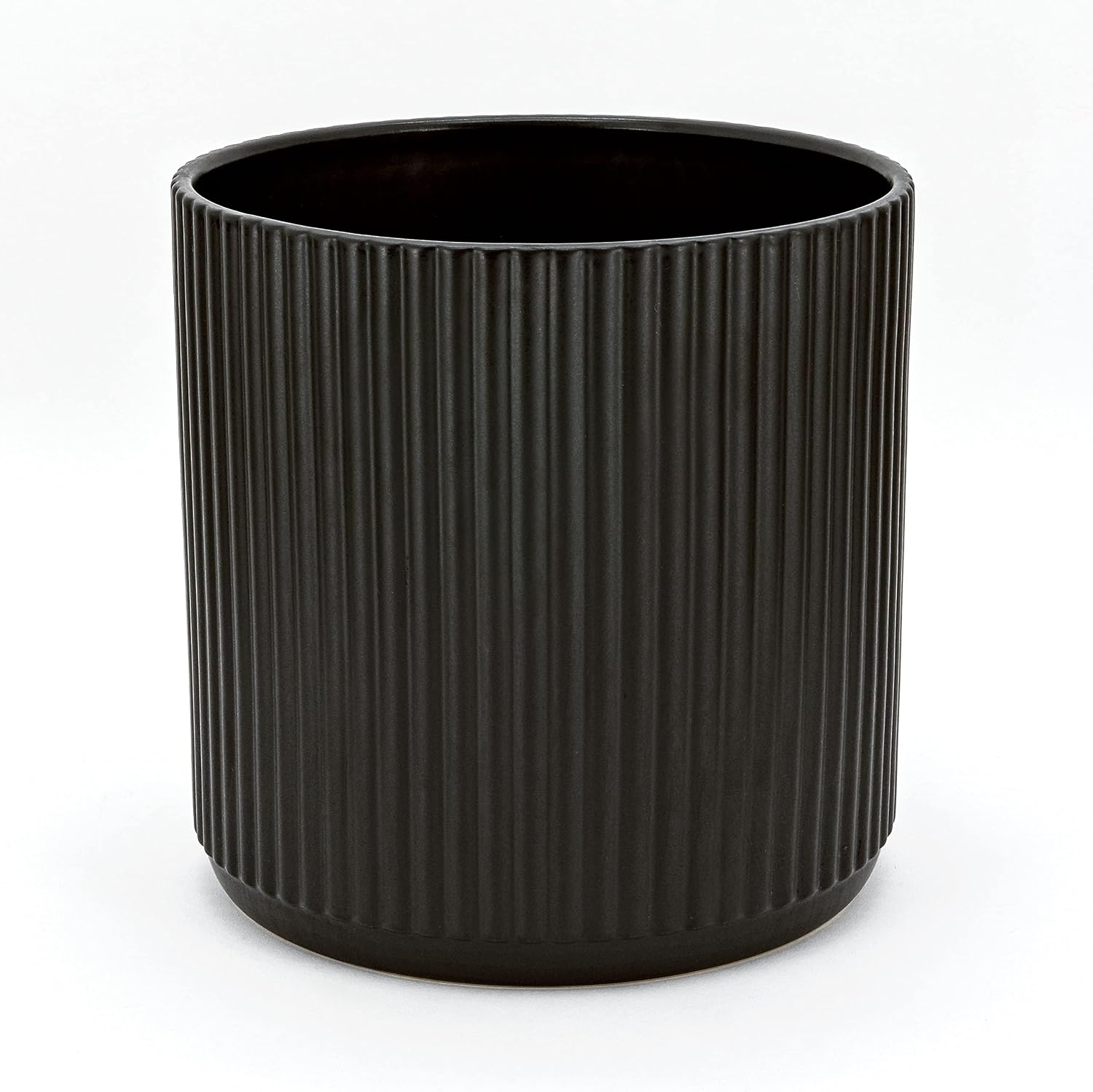 amazon basics 8 round ribbed ceramic planter - black