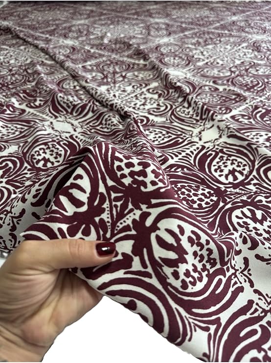 BURSA KUMAŞTAN Viskon Damask Desenli Elbiselik Kumaş Mürdüm 150 cm En