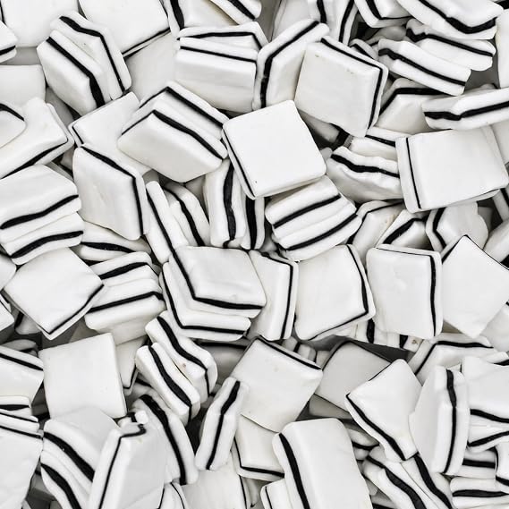 Black & White Mints 1kg Sweet Pouch