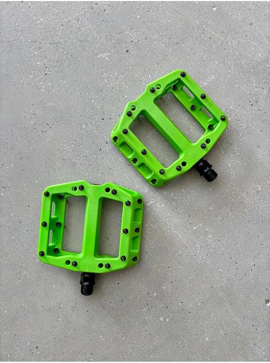 Yeşil Plastik Rulmanlı Platform Çivili Bisiklet Pedalı Yeşil
