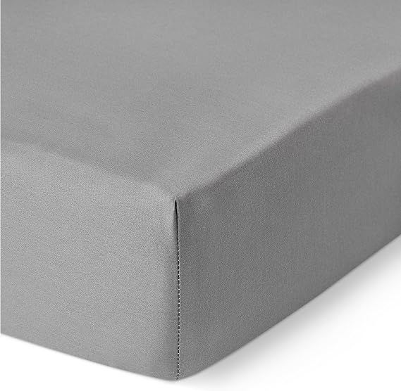 Amazon Basics Fitted Sheet for 140 cm Bed, Deluxe Extra Soft, 100% Cotton Sateen, 400 Thread Count, Height 30 cm, 140 x 200 cm, Dark Grey