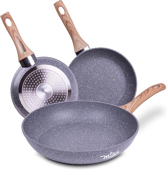 La Moustache - Set of frying pans 20/24/28 cm【Ebook +40 recipes】with non-stick, PFOA/PFOS-free, suitable for induction set, professional aluminium cooking kit, anti-scalding handles (Quilmes)