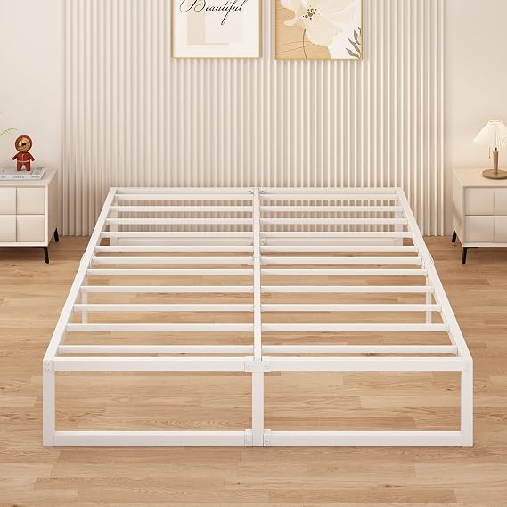 Double Bed Frame 135x190 cm Metal Platform Bed Double with Steel Slat Support, Easy Assembly, Noise Free, No Box Spring Needed, 36cm High, White 