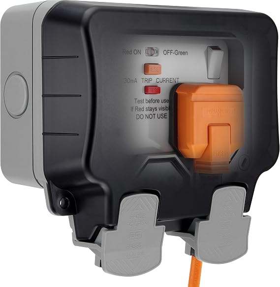 BG Electrical WP22RCD-01 Double Weatherproof Outdoor Switched Power Socket with Latching RCD, IP66 Rated, 13 Amp