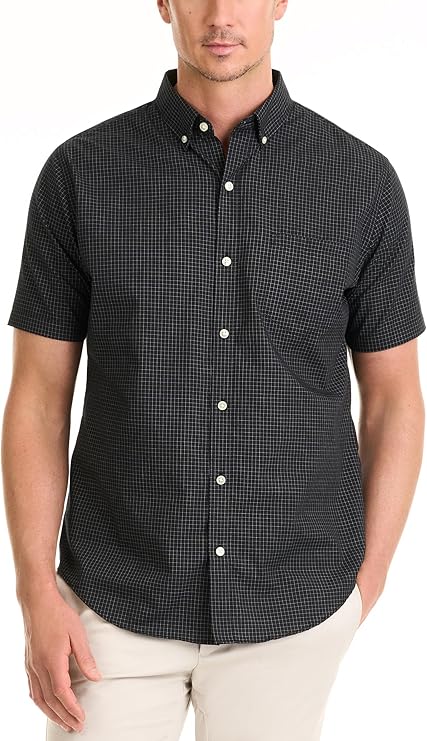 Van Heusen Men's Wrinkle Free Short Sleeve Button Down Check Shirt