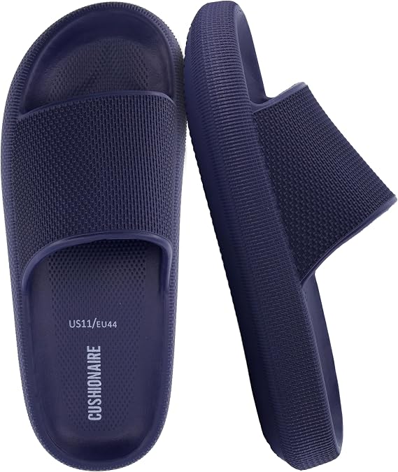 CUSHIONAIRE Men's Feather cloud recovery pool slide with +Comfort