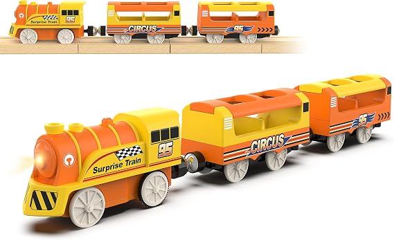 木製トラック用電動列車 – 蒸気機関車3点 開口部キャリッジ付き 音楽ボタン ライト&サウンド バッテリー駆動 Thomas & Brio対応 3歳以上の幼児へのギフトに