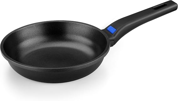 Monix Solid+ | 11" Frying Pan, Cast Aluminium with Non-Stick