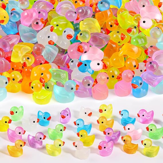 WIURGOHA 150PCS Mini Tiny Resin Ducks Little Miniature Plastic Small Ducks Bulk Glow in The Dark Figures for Dollhouse Decor Accessories Garden Micro Landscape Aquarium Potted Tiny Homes (10 Colors)