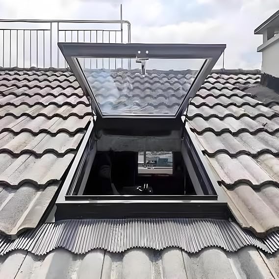 Customized Manual Ventilation Multi-Angle Skylight with Solar Protection Film – Energy-Efficient Roof Window for Attics Sunrooms and Basements