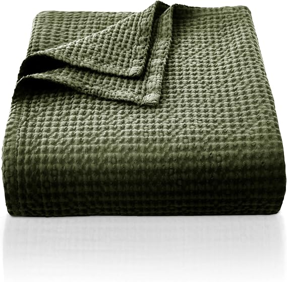 CHUFFED 100% Cotton Waffle Blanket Bed Throw Queen Size-Throw Blanket for Bed Sofa Travel-Soft Lightweight Breathable Blankets and Throws for All Season Olive Green Throw 220x240cm