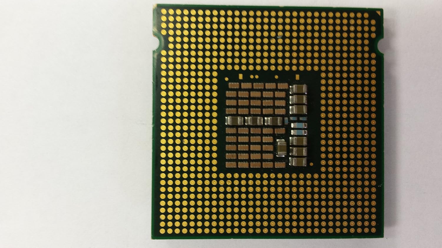 Intel ® Core™2 Quad Processor Q9300 6M Cache, 2.50 GHz, 1333 MHz FSB 6MB L2 Processor - Processor 2.50 GHz, 1333 MHz FSB, 2.50 GHz, 45 nm, Intel Core 2 Quad Q9000 Series for Desktop, 6 MB, LB 2